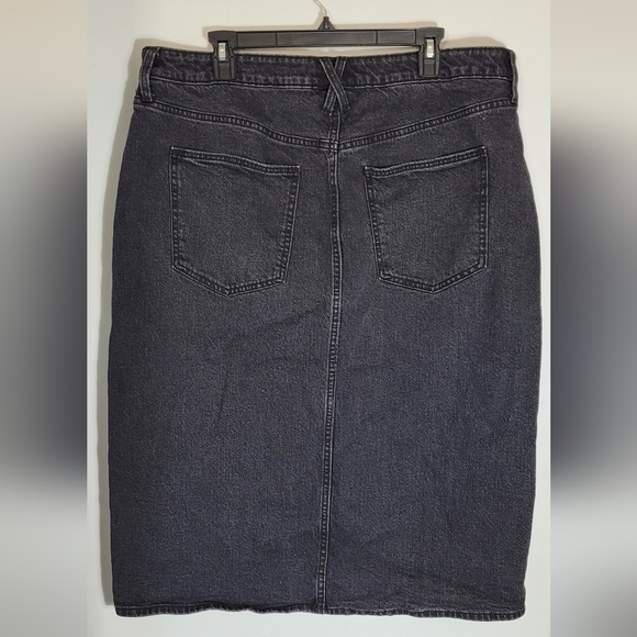 Universal Thread Black Denim Split Front Midi Skirt Size 17/XXL - Picture 4 of 6